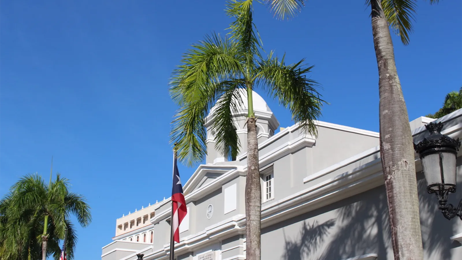 Puerto Rico Air Traffic Is Declining, Even as Much of the Caribbean Keeps Growing